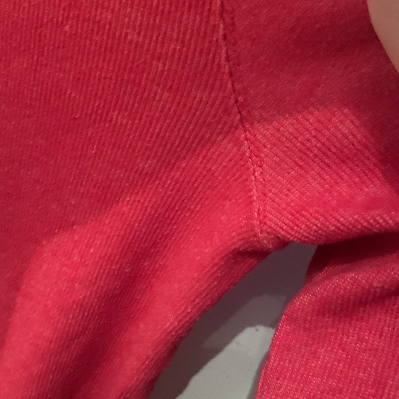 Gorgeous Light Red Hollister quarter button long sleeve Waffle cut shirt SZ XL - Picture 5 of 8